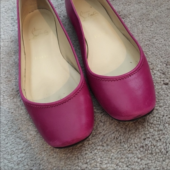Christian Louboutin  fuchsia colored flats - Picture 4 of 6